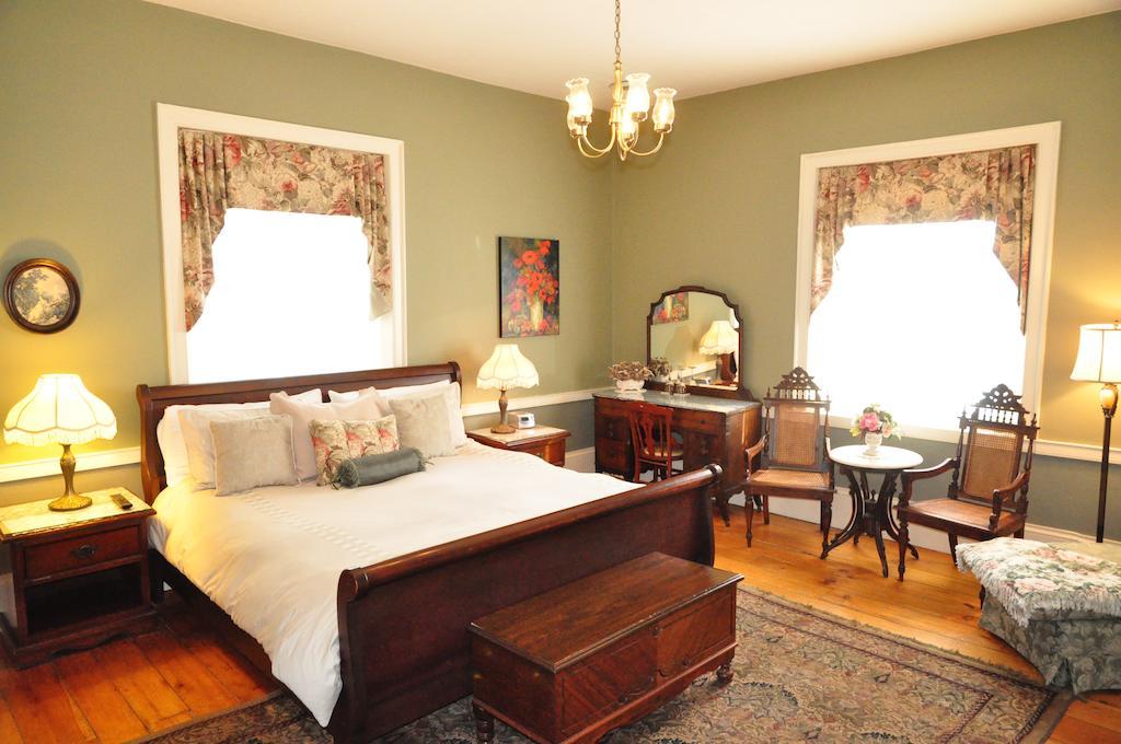Niagara-on-the-Lake Brockamour Manor Bed And Breakfast المظهر الخارجي الصورة