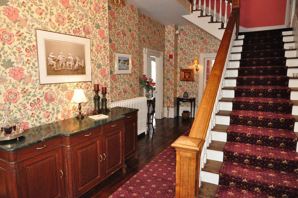 Niagara-on-the-Lake Brockamour Manor Bed And Breakfast المظهر الخارجي الصورة