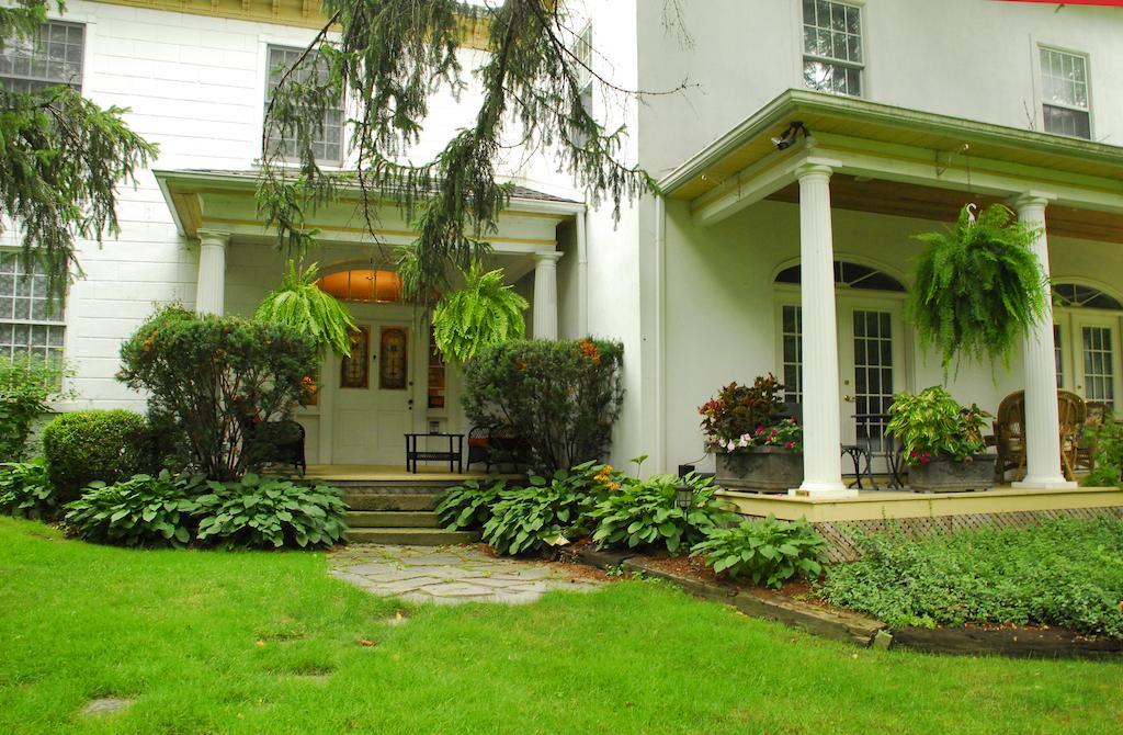 Niagara-on-the-Lake Brockamour Manor Bed And Breakfast المظهر الخارجي الصورة
